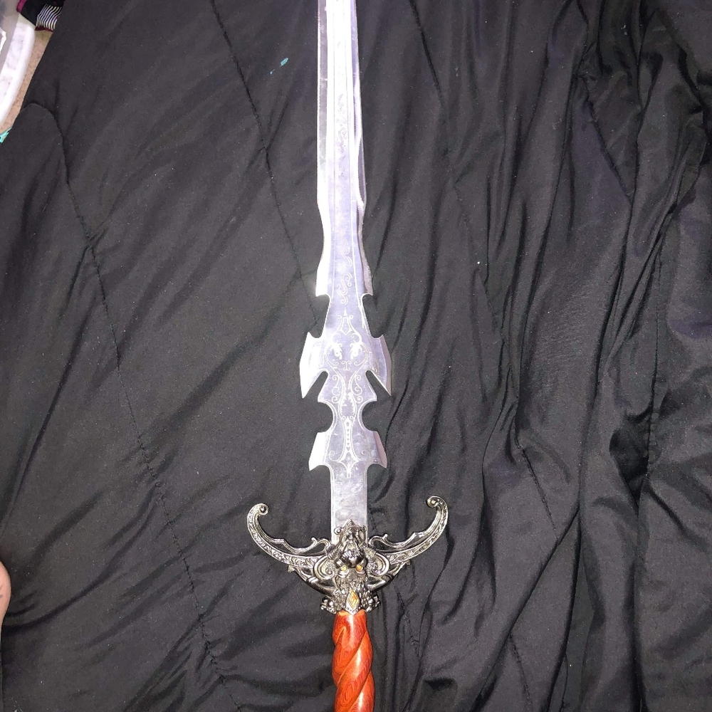 Headed mind sword designed by Jim Frost from frost